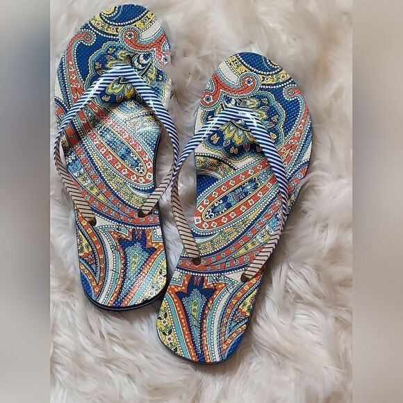 ‎Vera Bradley Blue multicolored floral Flip-flops - Picture 4 of 10